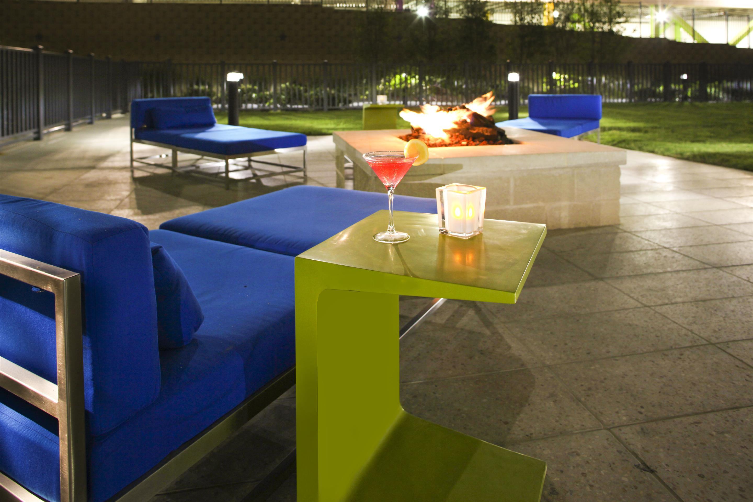 Aloft San Antonio Airport Hotel Bagian luar foto