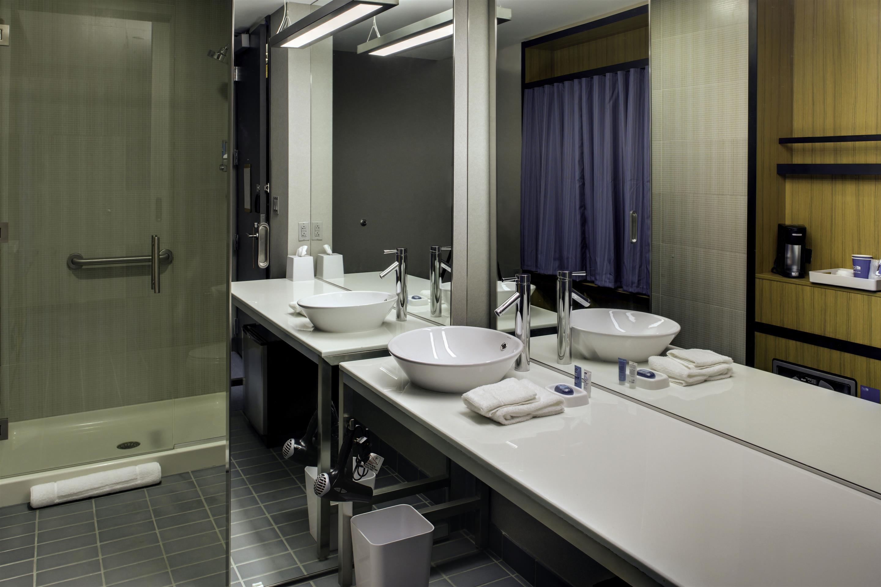 Aloft San Antonio Airport Hotel Bagian luar foto