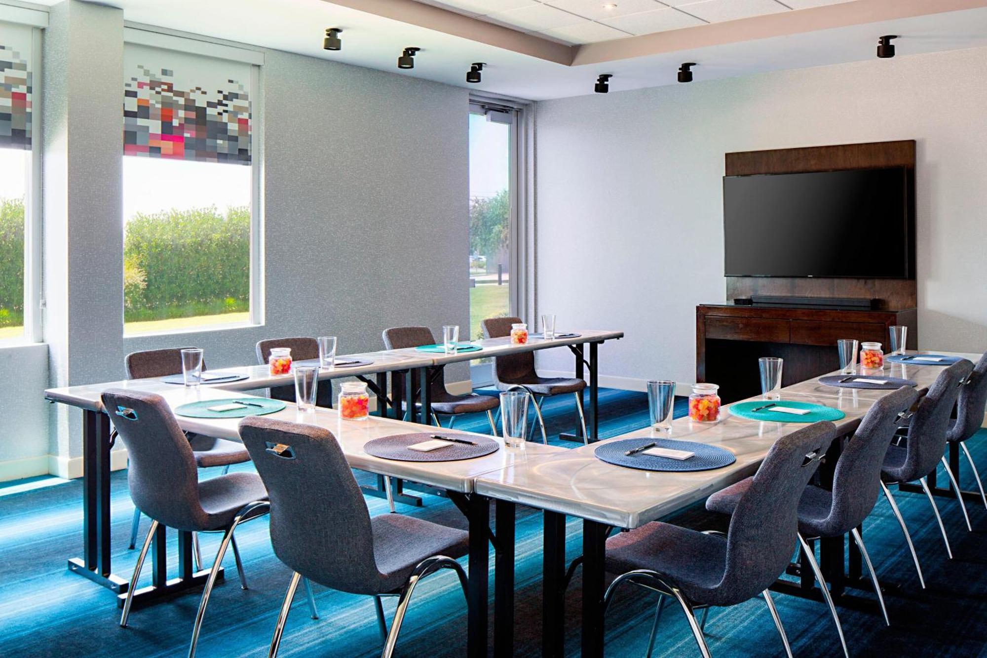Aloft San Antonio Airport Hotel Bagian luar foto