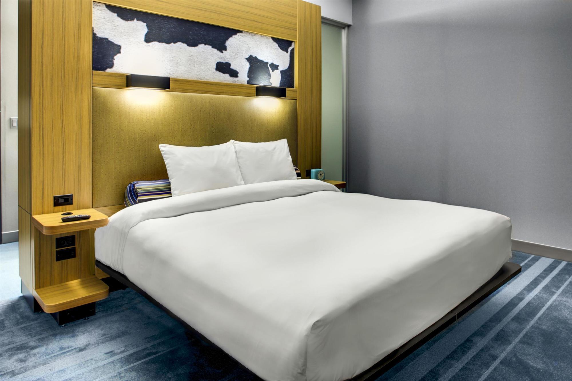 Aloft San Antonio Airport Hotel Bagian luar foto