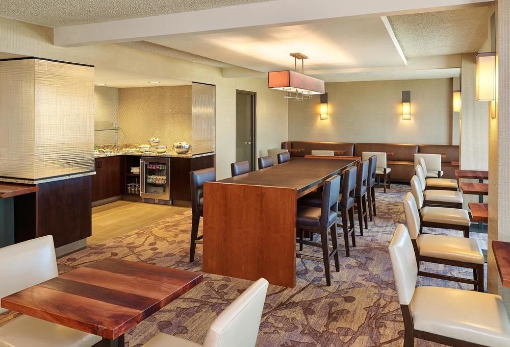 Aloft San Antonio Airport Hotel Bagian luar foto