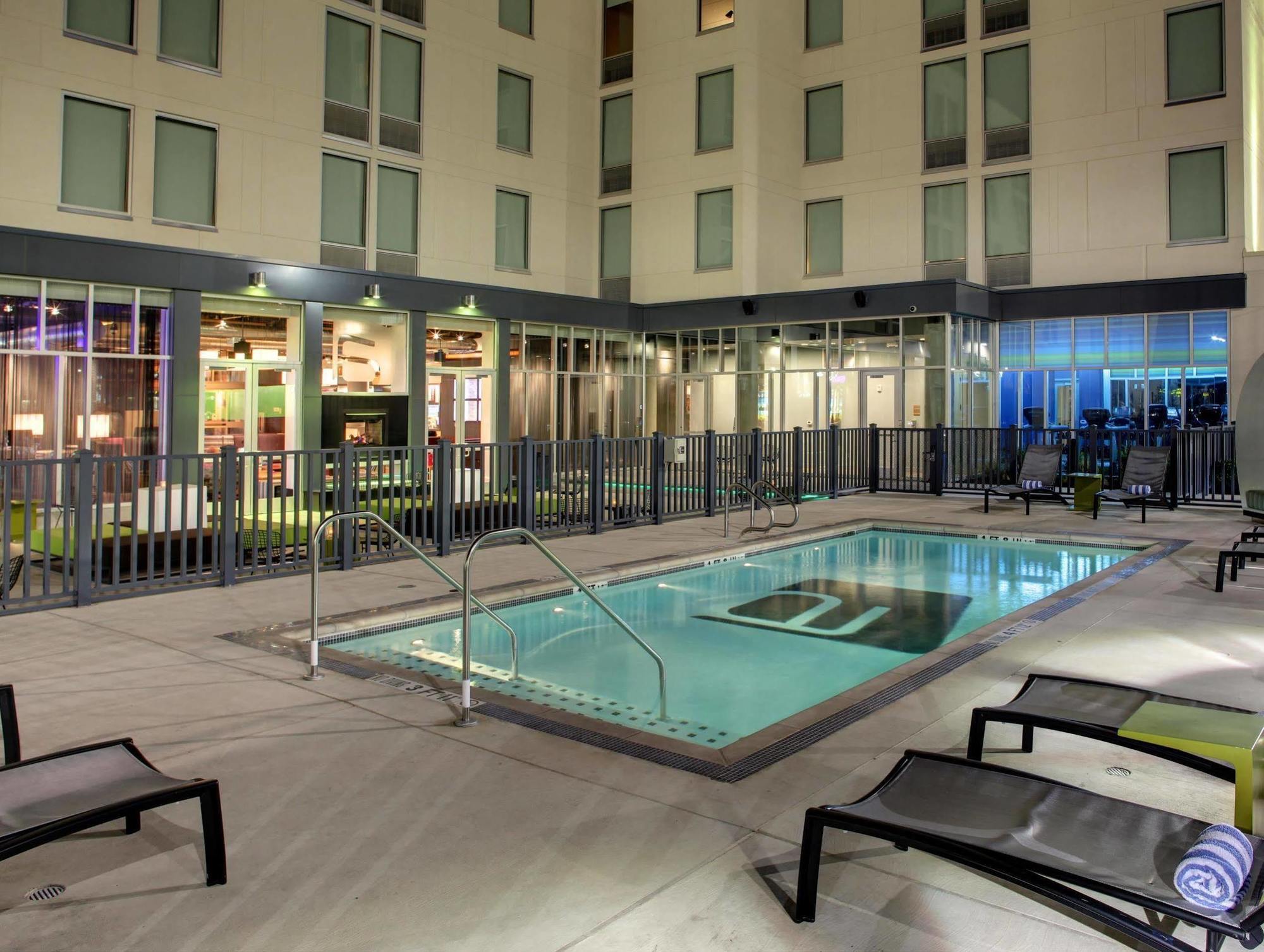 Aloft San Antonio Airport Hotel Bagian luar foto